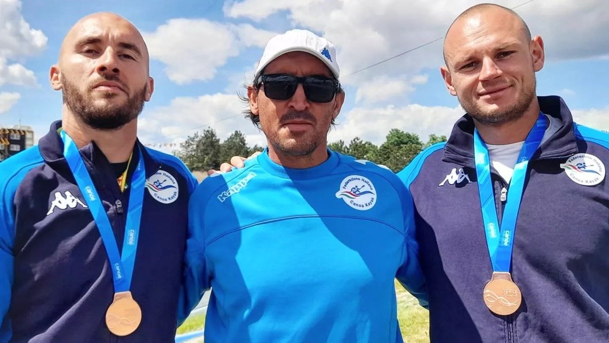 Polizia di Stato tweet media