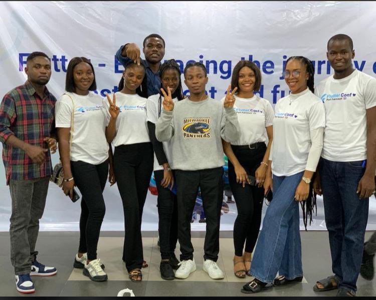 GiftNicholas152's tweet image. Flutter Conf2023 was a Huge Success.💃💃💃💪💙🙄
#flutterconf
#flutterconf23
#flutter
#fluterPH
#flutterdev