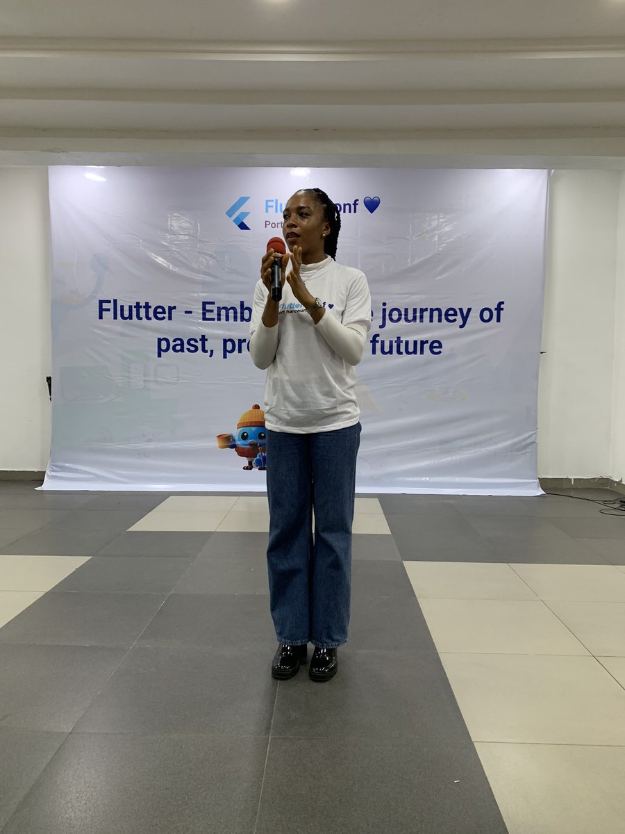 GiftNicholas152's tweet image. Flutter Conf2023 was a Huge Success.💃💃💃💪💙🙄
#flutterconf
#flutterconf23
#flutter
#fluterPH
#flutterdev