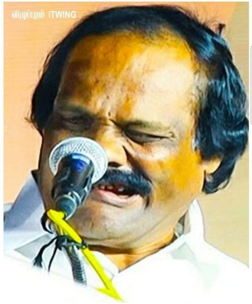 AdmkThondan's tweet photo. இவனை பெற்றவளும் ஒரு பெண் தான் இவனை கட்டியவளும் ஒரு பெண் தான் இவன் பெற்றவளும் ஒரு பெண் தான் என்பதை இவன் அந்த வார்த்தையை உபயோகிக்கும் போது யோசிக்காமல் பேசிய இவனை அவன் குடும்ப பெண்கள் மன்னிப்பார்களா 🤦🏼‍♂️🤦🏼‍♂️ https://t.co/I4UQqz5TZh