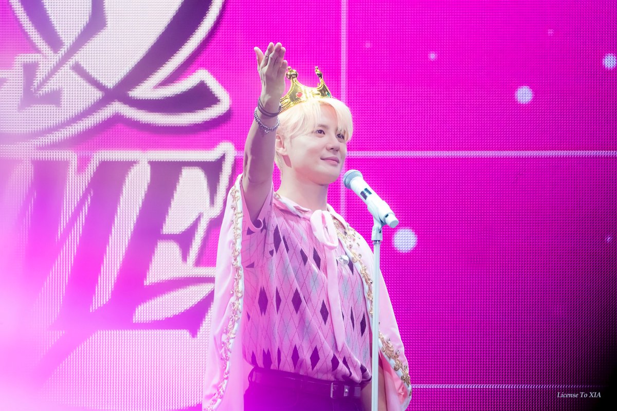 [20230826] COCOTIME in Seoul
👑👑

#XIA #김준수 #ジュンス