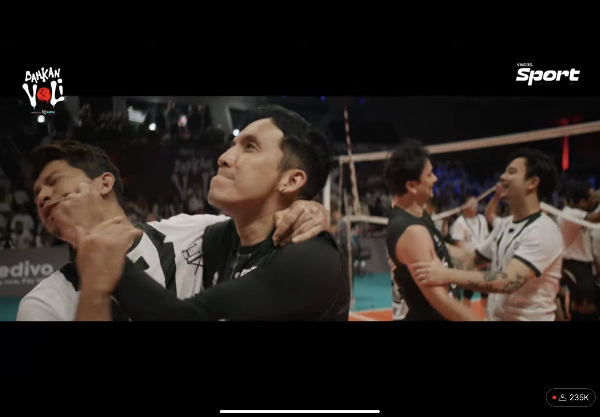 deadeameliaw's tweet photo. Gemeeesss!! 🫶🏼 THE ACTORS WIN 🏆 #VindesSport #BahkanVoli https://t.co/aJ7qd2PGTu