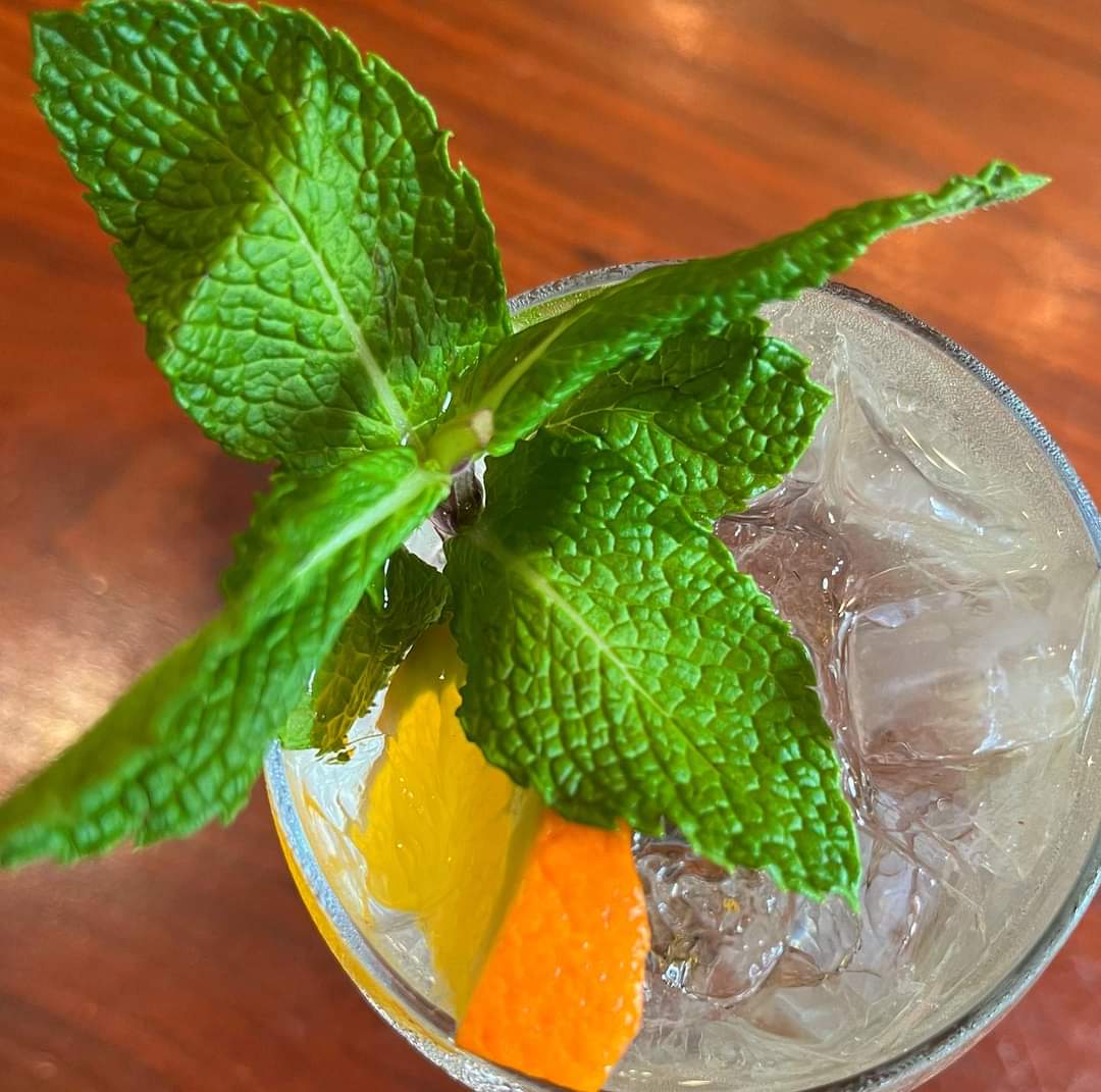 queenrookcafe's tweet photo. This weekend is giving Bulbasaur. One of our most popular summer cocktails, Bulbasaur’s a refreshing pineapple mint margarita. Come on by and try it! Open late til midnight Fri & Sat. #cocktails #summercocktails #margarita #pineapplemint #bulbasaur #pokemondrink https://t.co/qrIVSGnChn