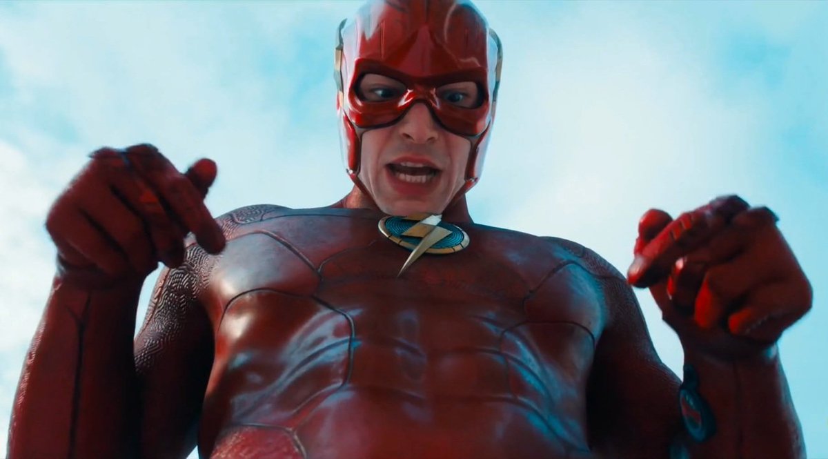 BlogDeBatman's tweet photo. #EBDBPregunta: 💭 DEJEN VOLAR SU IMAGINACIÓN 💭
¿Qué está diciendo el #TheFlash de #EzraMiller acá?
⬇️ SÓLO RESPUESTAS INCORRECTAS ⬇️ https://t.co/9NWATyriKZ