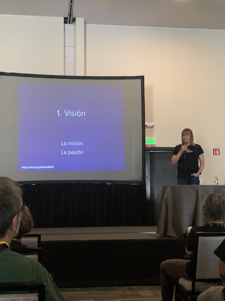 ramrodo's tweet image. Cómo crear y cuidar una comunidad por @NaomiCeder en #PyConLatam2023:
1. Visión, misión y pasión
2. Las personas: Espacio seguro. Invitarlas personalmente.
3. La gobernanza: Roles y responsabilidades

#PyCon #PyConLatam