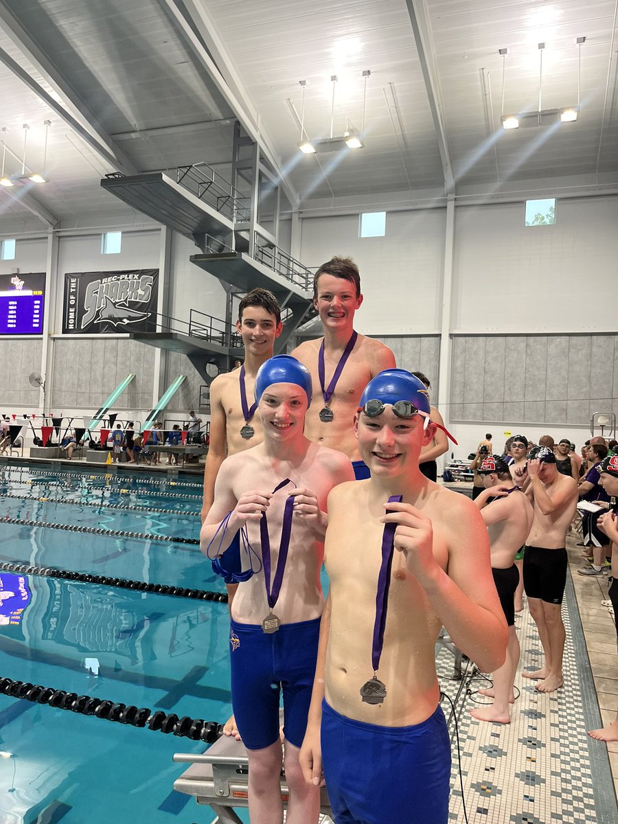 vikingswimdive's tweet photo. Our Freshman just killed the JV 200 free relay!!! 
Noah Martin, Cooper White, Grant Wilson and Ethan Frost take 2nd! https://t.co/lf72rxtgLo