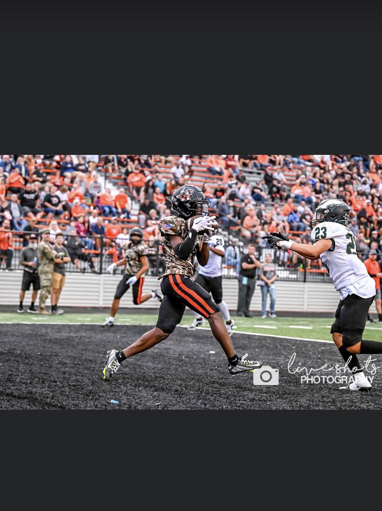 kylerwiggins2's tweet photo. I know I’m da motivation 🎯 they see me they see a hero🥷#beltgang https://t.co/P3LLKRhbVy
