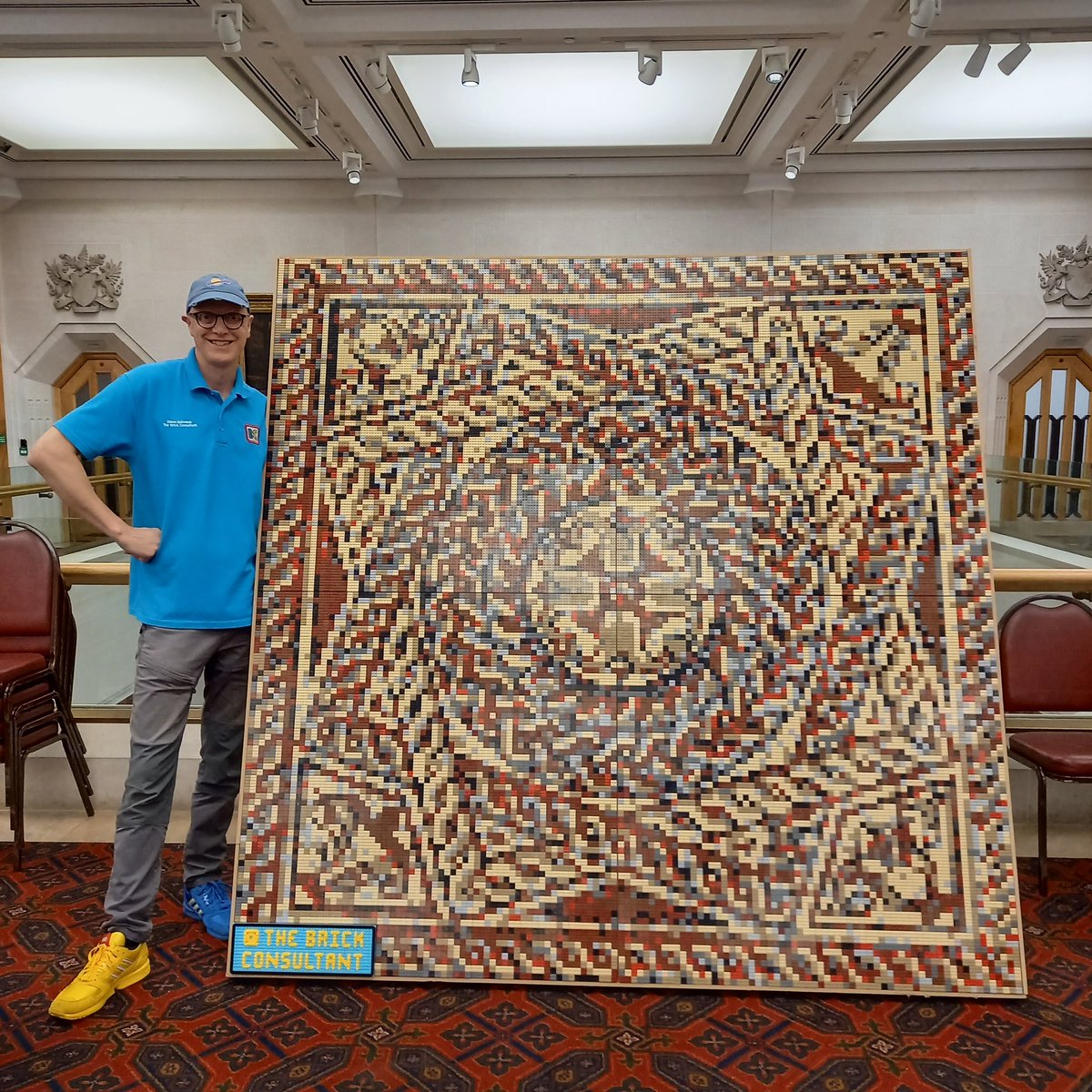 sprguinness's tweet photo. My LEGO Roman mosaic is finished! 16,384 bricks, 2 days, lots of visitors! Thanksyou to everyone who took part at the London Guildhall Art Gallery. #LEGO #mosaic #roman #activity #family https://t.co/lkzcXajiyv