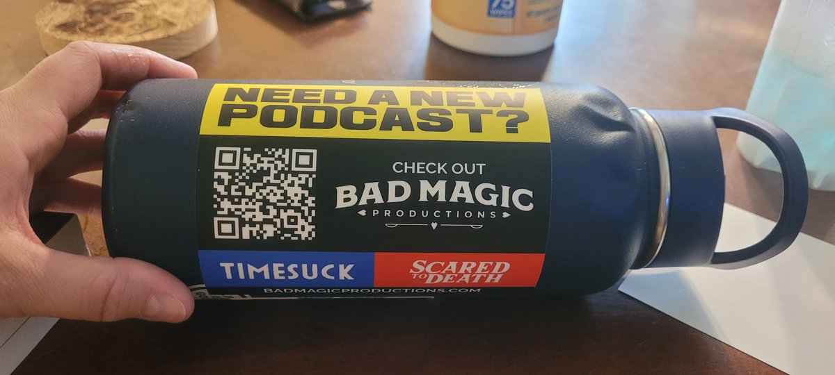 TheOakesTrees's tweet photo. Just got home to find the street team stickers! Started off the indoctrination by sticking it on the one thing I always carry with me! #badmagicstreetteam https://t.co/BXmWorcBLT
