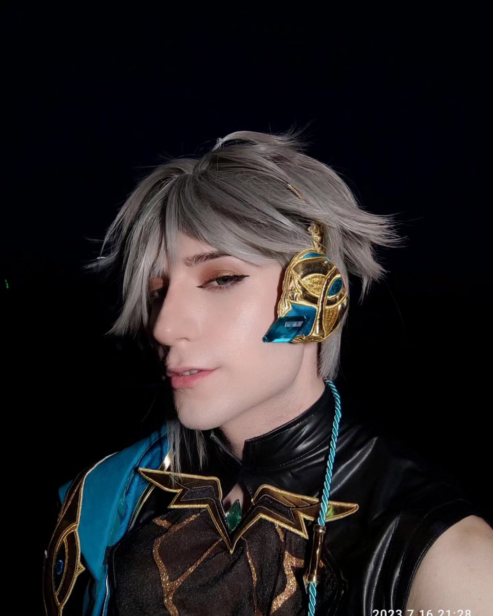 riele_cosplay's tweet photo. Dendro character 💚
#Alhaitham https://t.co/Q4mtWxvnOf