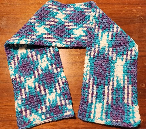 MC_Etching's tweet photo. Next booth holds the beautiful crochet work of
@the_phoenixpath

Stock items available as well as custom commissions! Scarfs, blankets, cozies and more!  You can find their wares at https://t.co/m8btTJz3gT https://t.co/fUMj2RT2bX