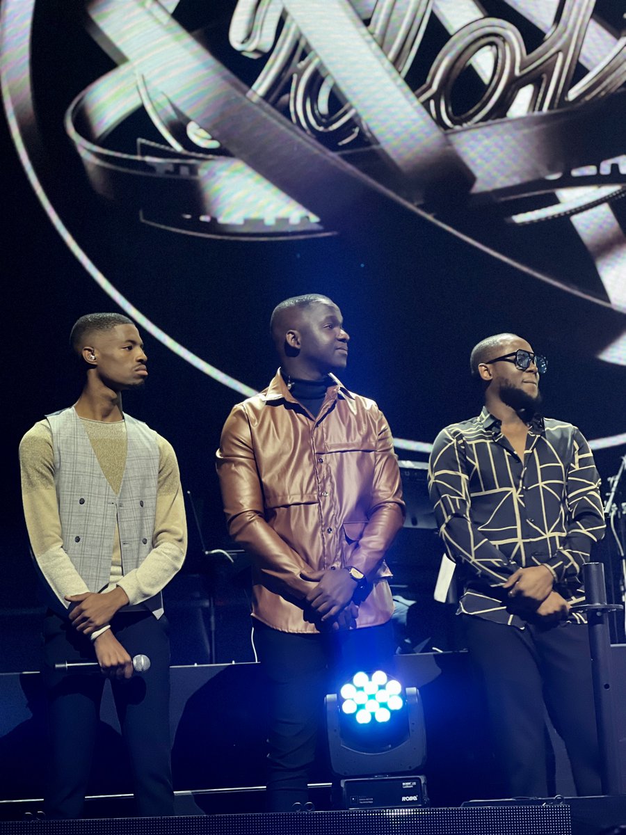 nomvula98's tweet photo. Letssssss start voting for our boy #TeamFaith #IdolsSA https://t.co/p3vJQZlQGL
