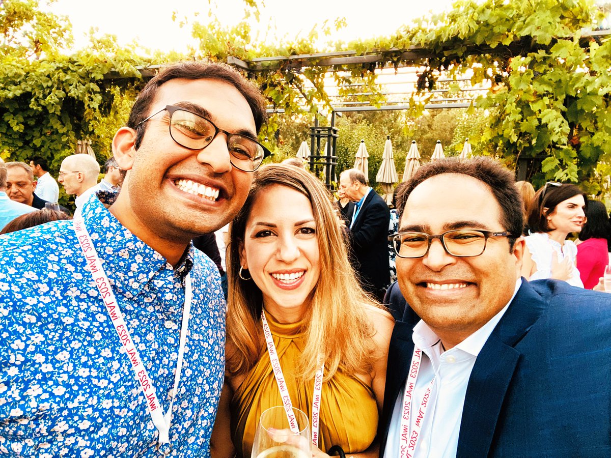 doctorpemm's tweet photo. πFantastic meeting & discussions for future of our leukemia field at #iWAL23 in San Diego!! Mini-reunion of our @HemeReports team ! Make sure to join us sept 12 for our upcoming next episode on #BPDCN !! #ExpertsWithinReach | https://t.co/YkgW6RMnch | @VJHemOnc #leusm https://t.co/8NCNTvC426