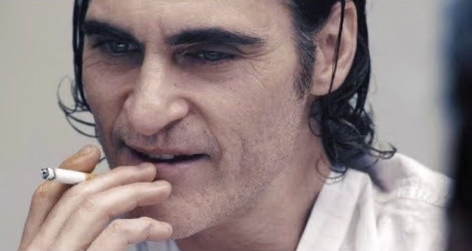 Eu a explicar à minha psicóloga que primeiro renacionalizaram parcialmente a TAP. Depois injetaram milhões de euros embora tenham dito que não seria necessário. Depois disseram que era uma empresa demasiado importante para privatizar. Depois injetaram mais uns quantos milhões