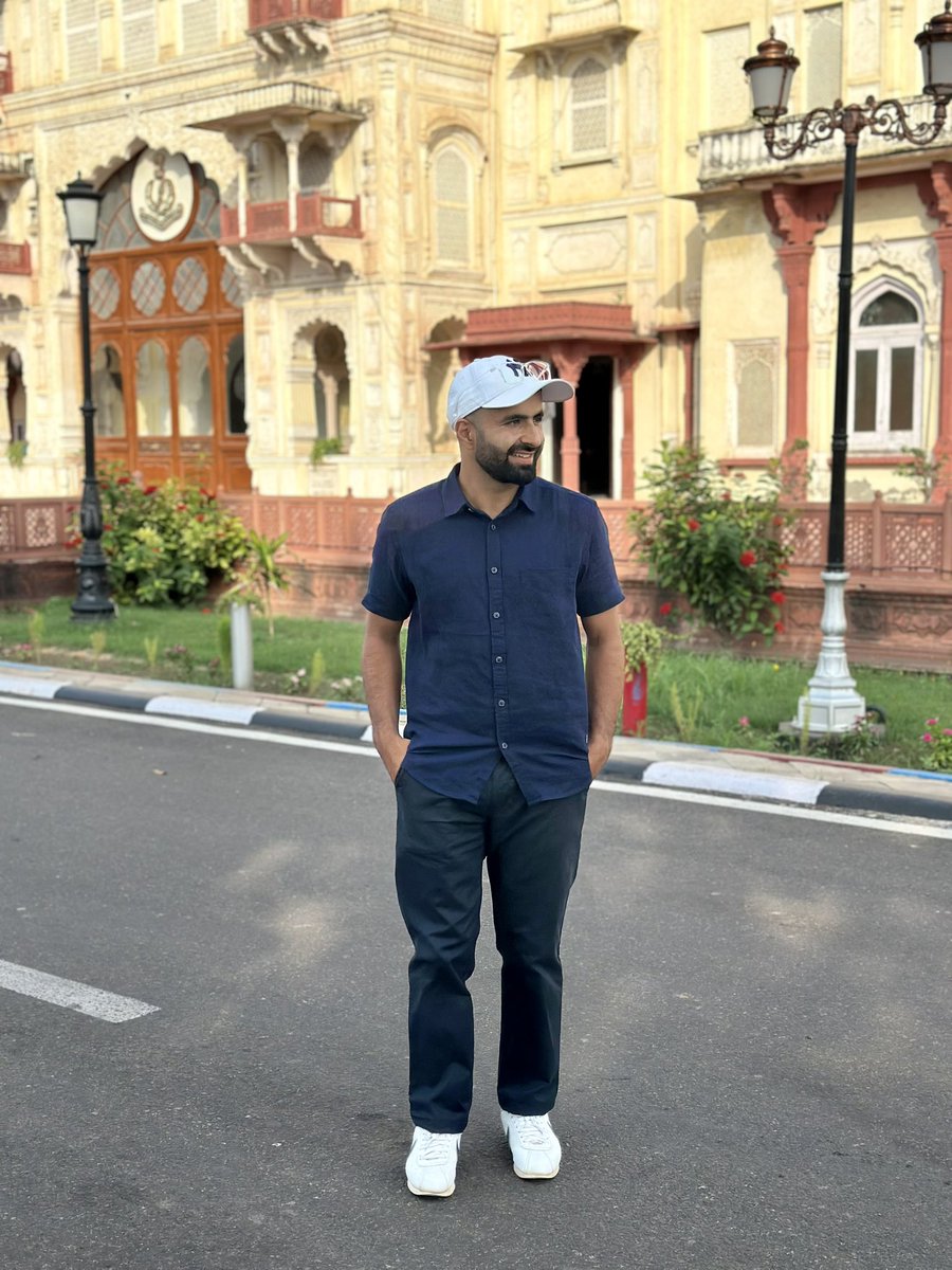 imAdilteli's tweet photo. Unless you try to do something beyond what you have already mastered, you will never grow.
#Adilteli #nsnis https://t.co/TQGzvQ6gP3