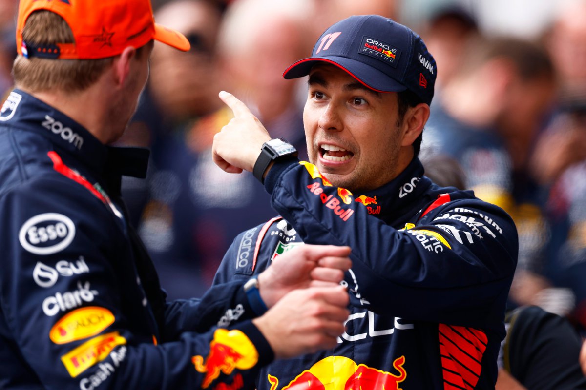 💥 Toto Wolff: "La diferencia entre Verstappen y Pérez es extraña y bizarra".

👉 "Checo no es idiota. Hemos visto en todos estos años que Checo es un ganador de Grandes Gremios, y estuvo en Racing Point, así que no puedo comprenderlo".

[<a href="/TheAthletic/">The Athletic</a>]

#F1 #DutchGP 🇳🇱