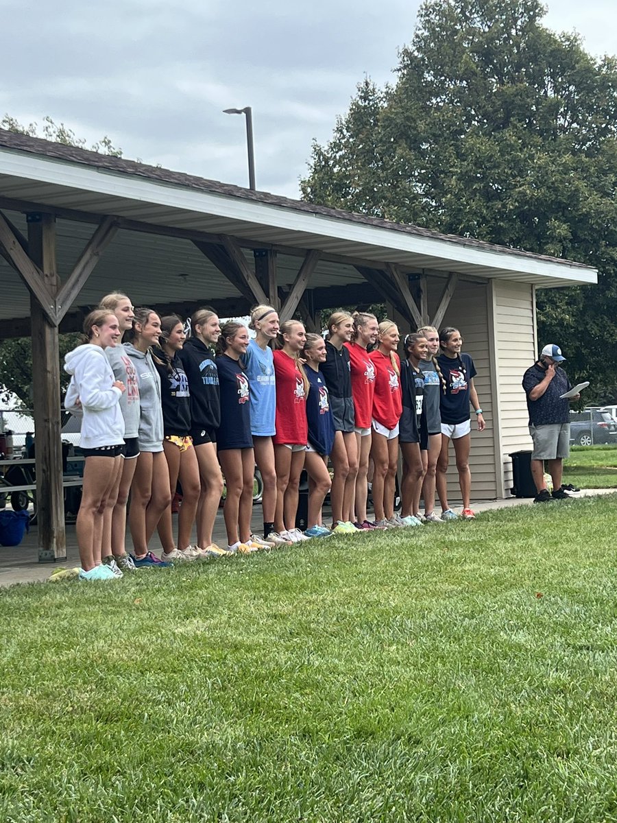 Lillie Benes with the 15th place finish! Good work Lillie! Proud of you!