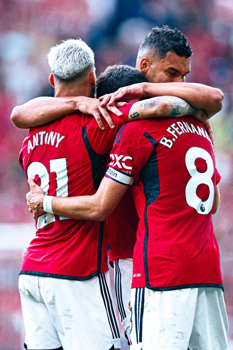 UnitedReview tweet media