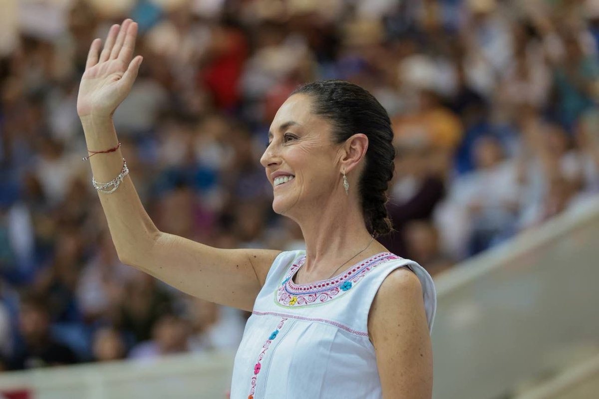 La más preparada por eso!!!! #VamosConClaudia 😍🫶🏻❤️
#Claudiadores