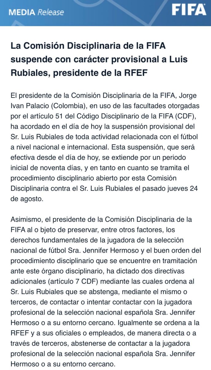 leydeporte's tweet photo. La FIFA suspende de toda actividad relacionada con el fútbol a nivel nacional e internacional a Luis Rubiales.

La comisión disciplinaria de la FIFA adoptó esta medida con carácter provisional hasta que se tome una decisión final sobre el caso. https://t.co/FbvnUcWzQS