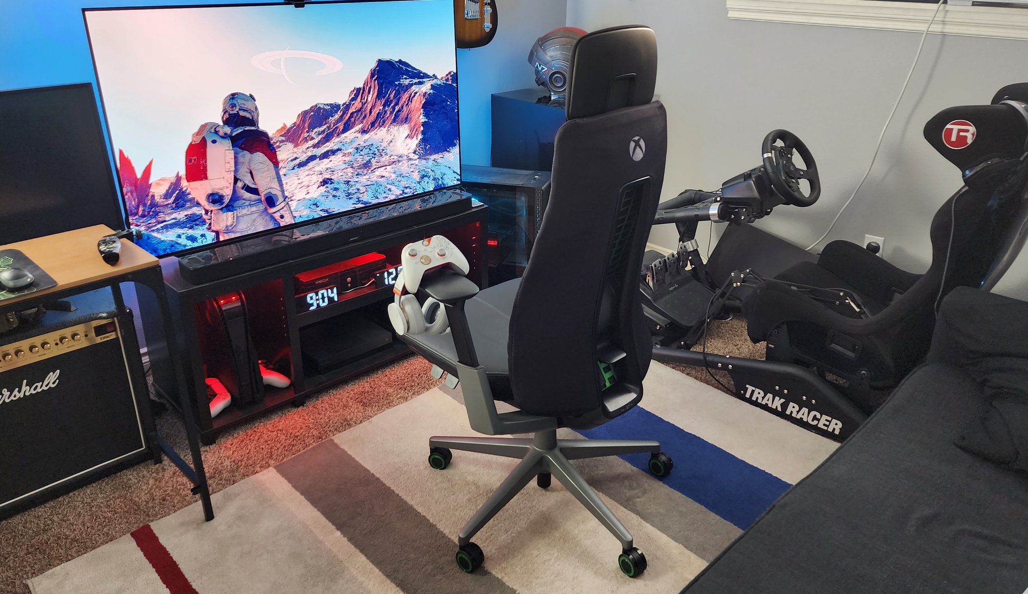 The Haworth Xbox gaming chair comes in 2 versions and it will let