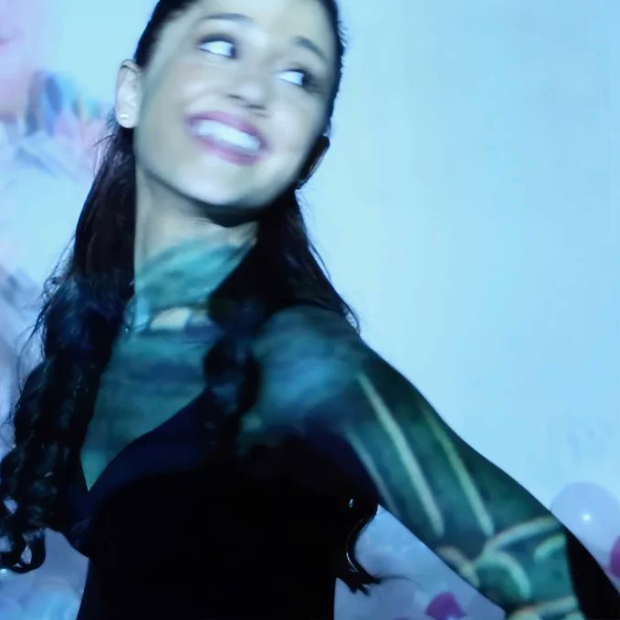 chartdata's tweet photo. Ariana Grande's 'Yours Truly' earns its biggest streaming day of all-time on Spotify, following Tenth Anniversary edition (6.3 million). Over 6x its previous best. https://t.co/nBAPWMYQ9J