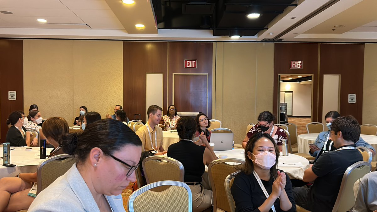 lgrow3's tweet photo. So many awesome ideas coming from Breaking Boundaries session! @zenyep @nowizthetime #ONA23 https://t.co/kmWi06uXCq