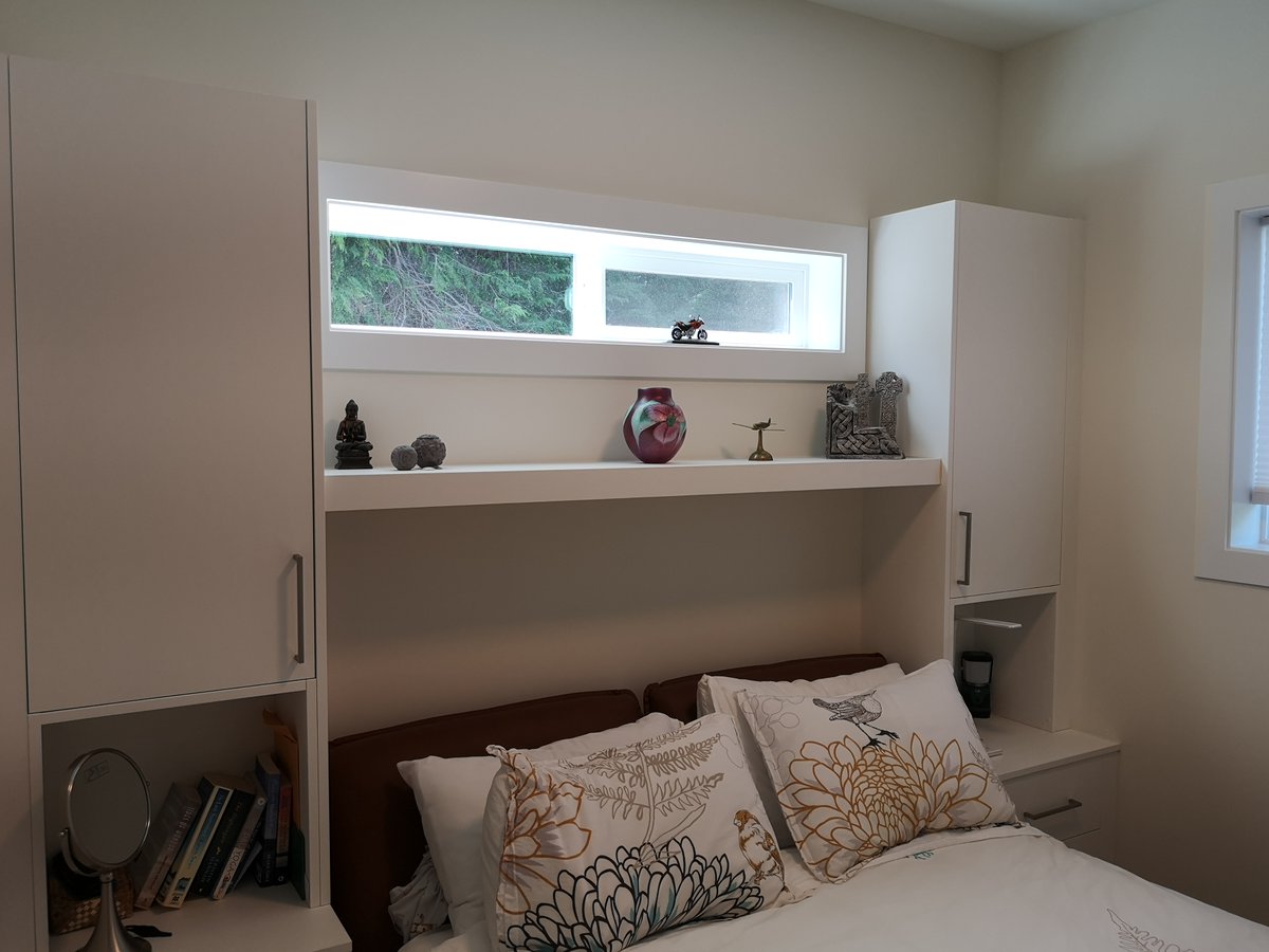 BackyardBungalo's tweet photo. Backyard Bungalows 500 Sq Ft Garden Suite (aka laneway house, carriage house, tiny home). Vaulted ceilings, 1 bed, 1 bath, open concept living/dining, tiled curbless shower, heated tile floor, built in cabinets in bedroom, HRV, and more! Video on YouTube https://t.co/bLf8atpffS https://t.co/nfRDXQcnJf