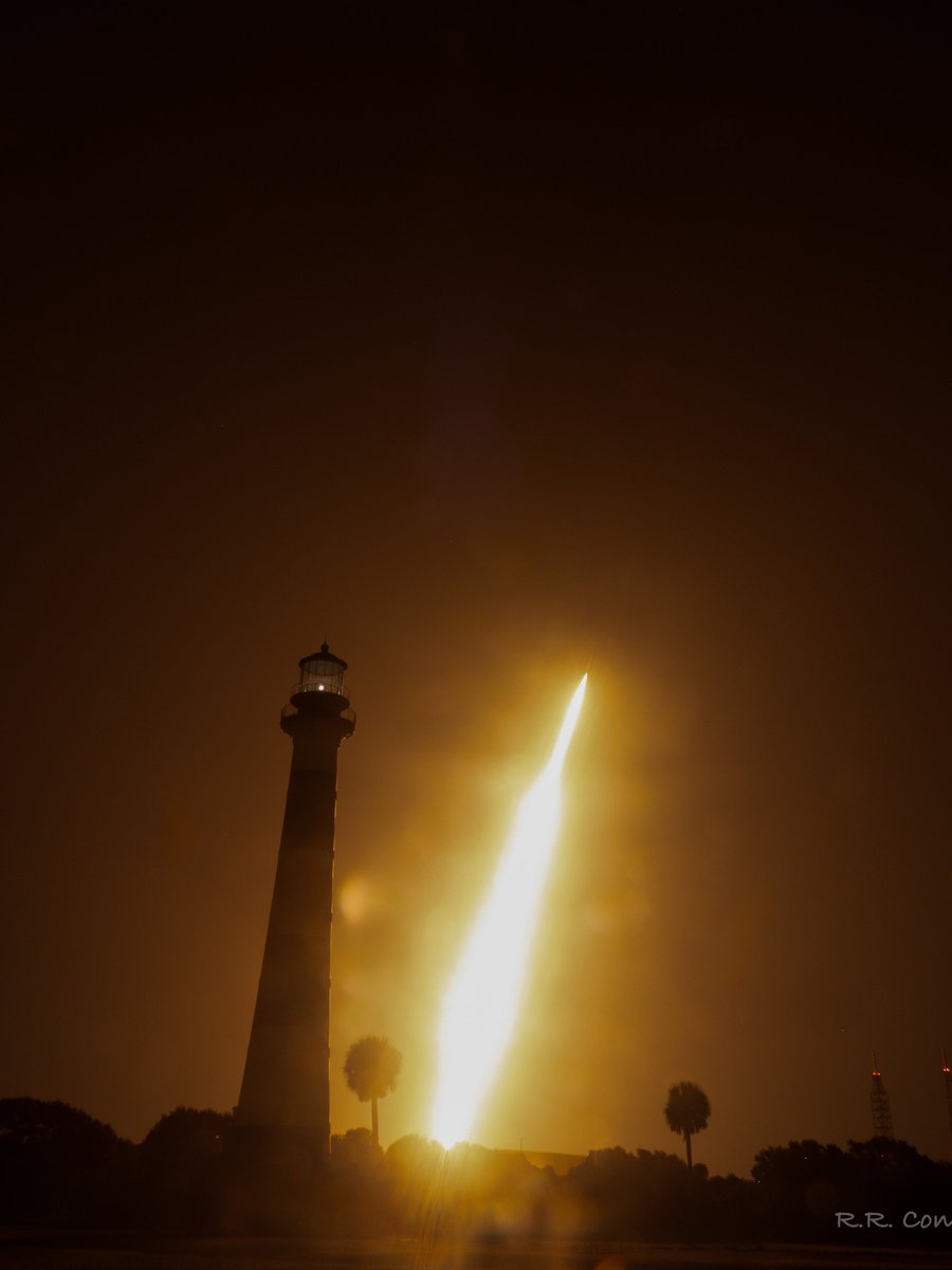 Rebbierc's tweet photo. Some shots from this morning's very early (or was it very late) Crew-7 launch at 3:37 AM into a sky full of stars. Made me wish I had used my star tracker, but did get launch, separation &amp; boost back burn in one frame. https://t.co/wnQKk7EBS1