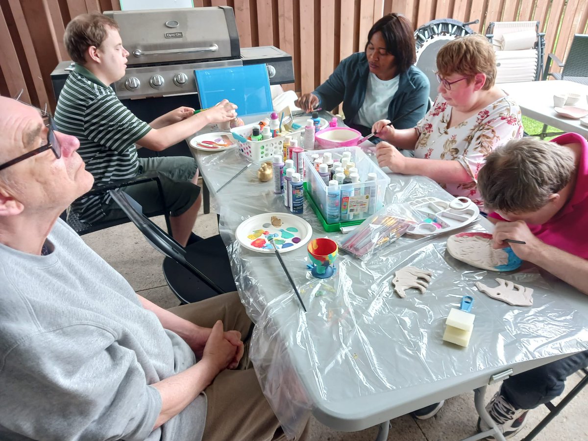 MetaCentre1986's tweet image. A very big thank you to @culture_TO and Cedar Ridge for the donation of clay pieces and a full day of fun!! We loved making our own designs. 🎉🧑‍🎨 #goodfun #communityfirst #happiness #creativearts