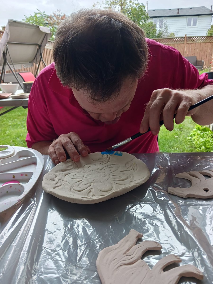 MetaCentre1986's tweet image. A very big thank you to @culture_TO and Cedar Ridge for the donation of clay pieces and a full day of fun!! We loved making our own designs. 🎉🧑‍🎨 #goodfun #communityfirst #happiness #creativearts