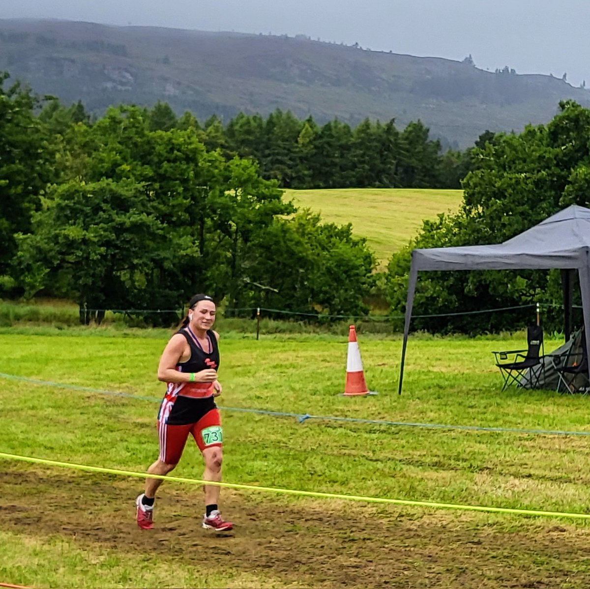 Ronamairead's tweet photo. @3SCOTS_CO Team is 5 hours in and still going strong on the #lochness24.
Each Team member is doing 2 laps of the 7km loop. With 4 members of #3SCOTS doing a solo effort.
#Scots @The_SCOTS #saafa #endurance #running #FTFT https://t.co/6yws1BJNnT