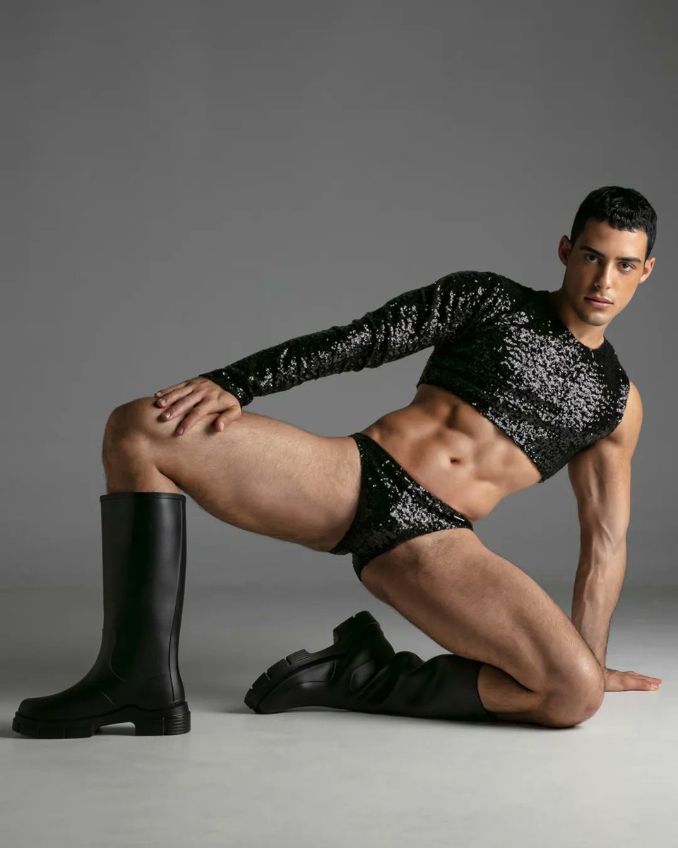 _ModusVivendi_'s tweet photo. Dazzling elegance
Sequins take center stage in this collection, adding a bewitching touch of shimmer and sparkle to the already mesmerizing pieces
Shop now: https://t.co/ZPDKQajARz
#modusvivendi #thewayoflife #madeingreece #designedingreece #sirens #newcollection #crystalmesh https://t.co/KaHdj2tT8u