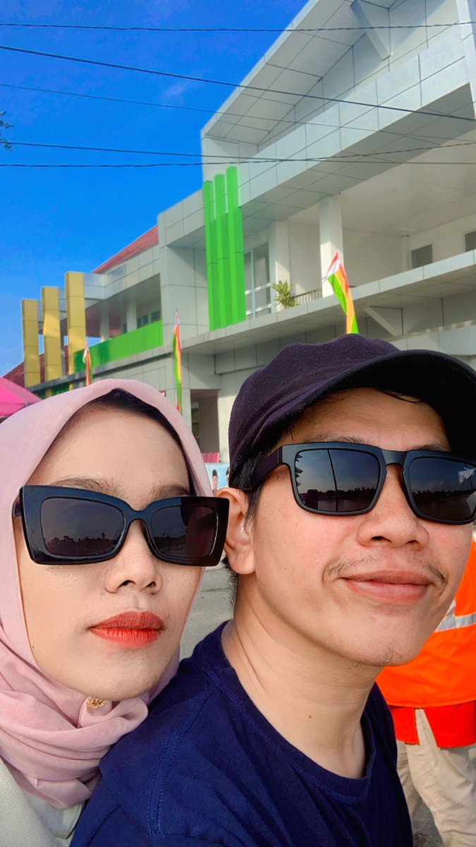 novawulaan's tweet photo. udah bisa ngalahin om david beckam sama tante victoria belom? wkwk @uriprifani 🤍 https://t.co/fcTqd4RIQW