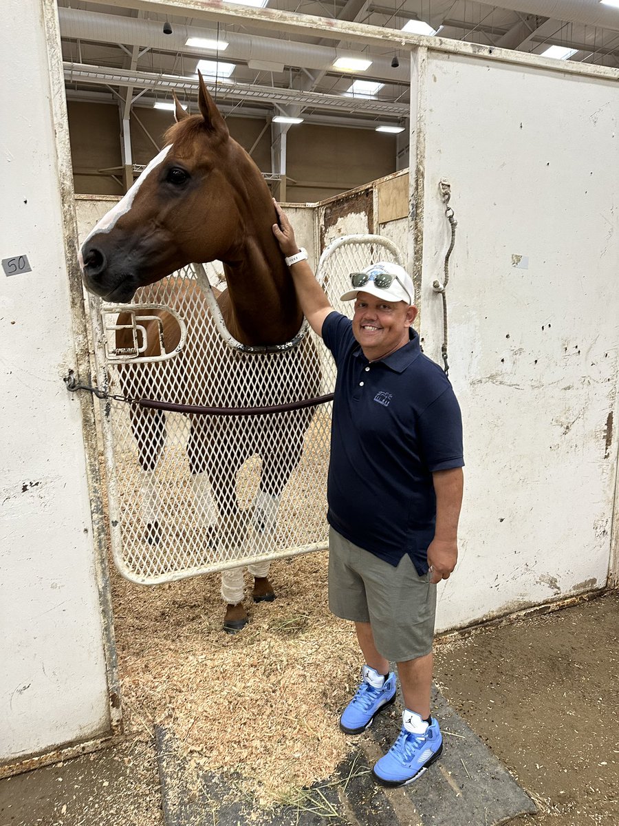 TheDailyDiddy's tweet photo. Finally getting my first starter of the Del Mar summer meet! #ColtFiction #EdwinMaldonado #SimonCallaghan #LernerRacing #MonarchRacing #JasenCarr https://t.co/fKbgZvxn6J