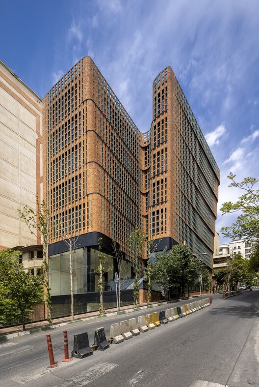 YIMBY Tehran 🏗️🏙️ tweet media