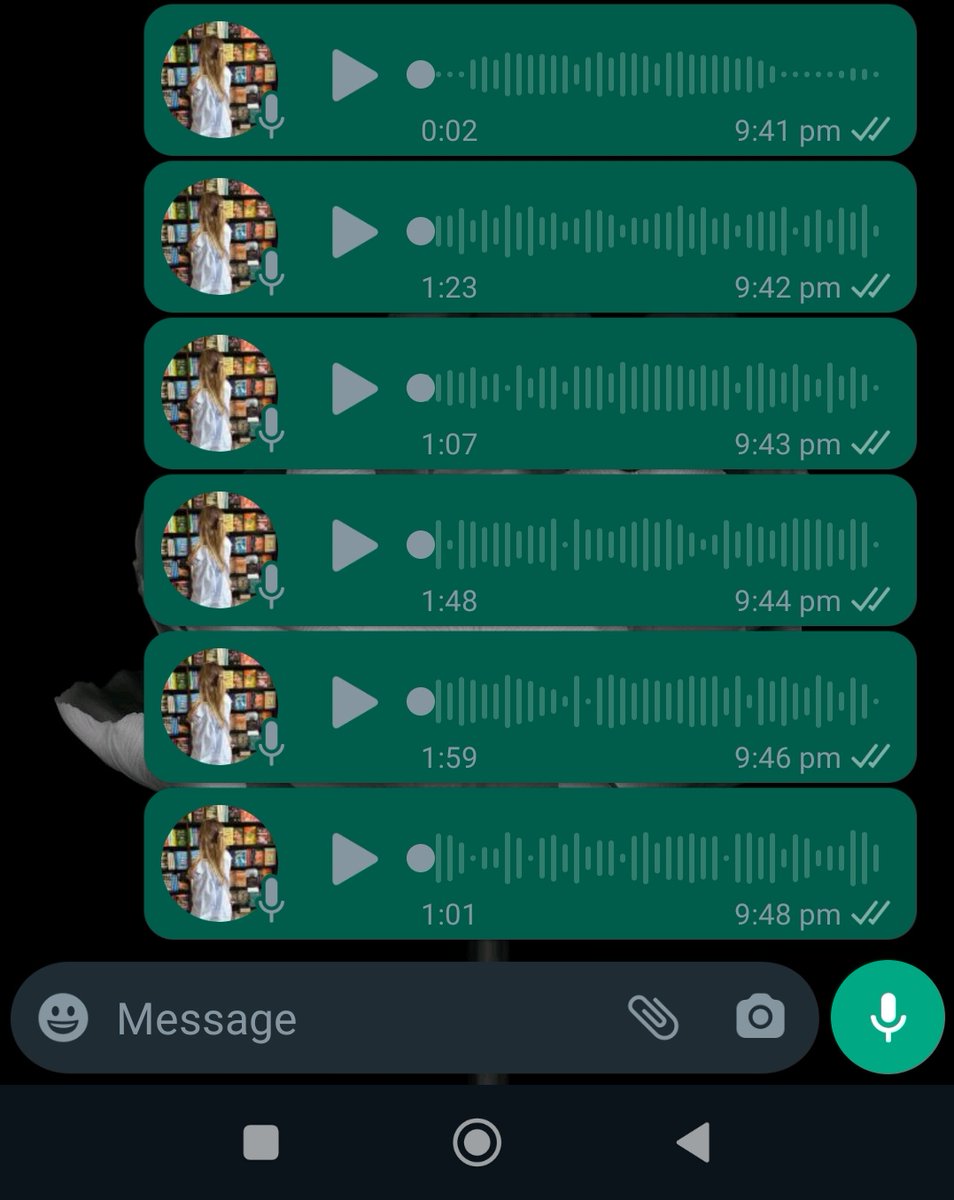 __Mah_noor's tweet photo. When you can't live peacefully without telling them everything😭❤️🤝🏻 https://t.co/jU6b6pW5rK