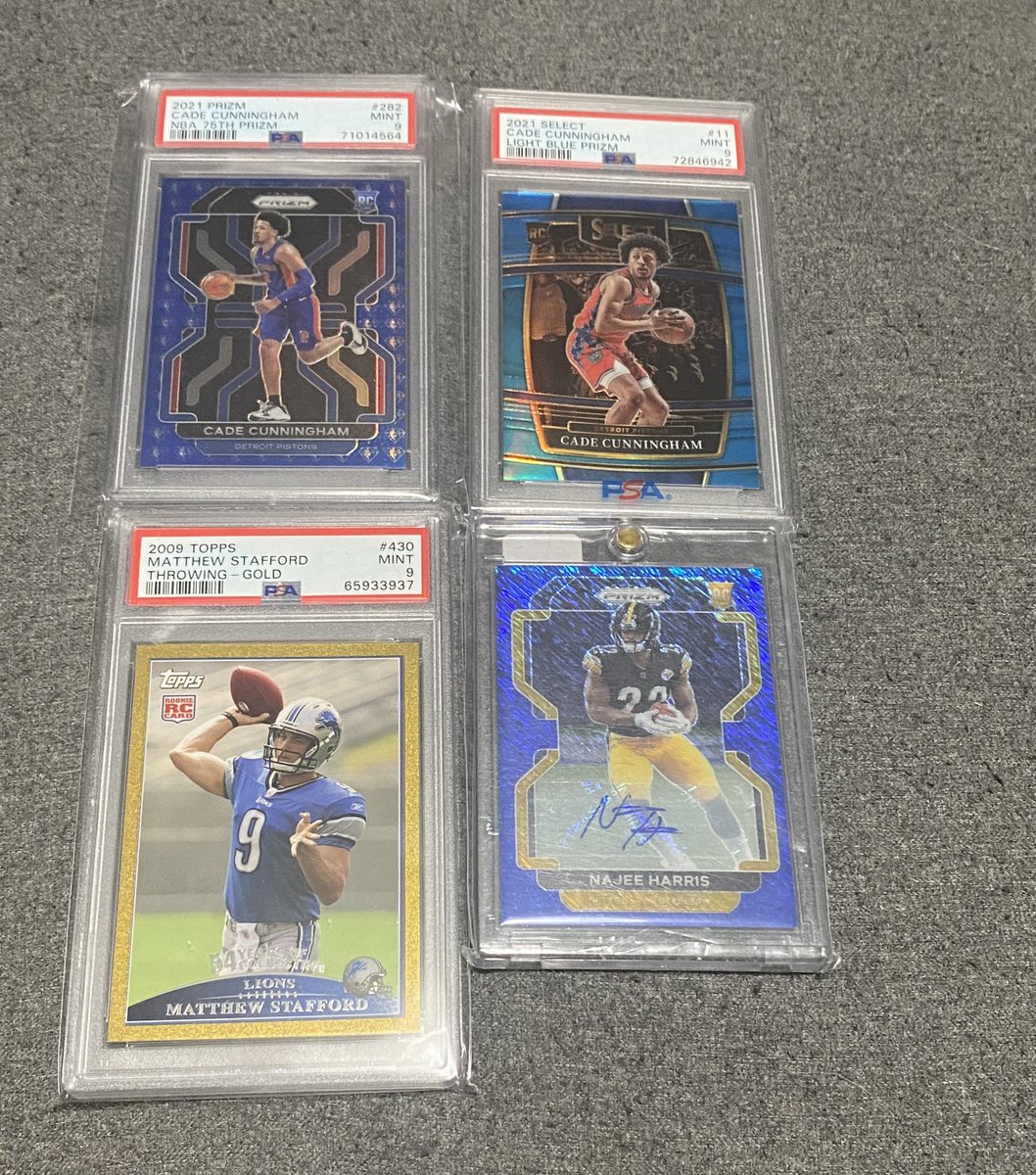 Spags_cards's tweet photo. Pickups from the Lansing show https://t.co/FI4nXJEe1j