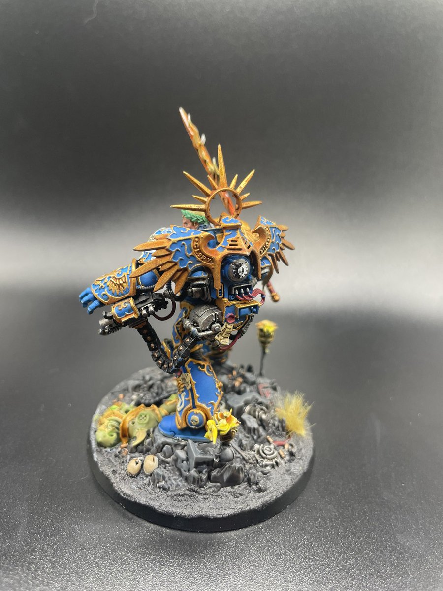 HellfirePain's tweet photo. Newest model painted as a commission. What say Yee @BrotherSRM @DB_Sleazy?  #goonhammer #warhammerofficial #WarhammerCommunity #hobby #meditation #therapy https://t.co/eUU158VMqr