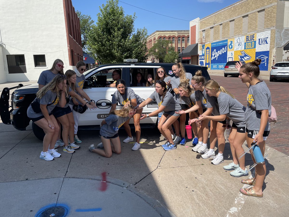 Thank You to Kearney Police Department  <a href="/KearneyPolice/">Kearney Police Dept</a> for your support of <a href="/UNK_Athletics/">UNK Athletics</a> and <a href="/UNKearney/">University of Nebraska at Kearney</a>!  Keeping Kearney safe and secure! 

#HereComeTheLopers
