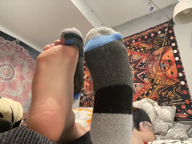 I hope you don’t mind my sock falling off

#feet #malefeet #feetfetish #findom #boyfeet #straightfeet #malefeetfetish #feetlover #barefeet #cashmaster #feetworship #master #alpha #paypig #feetboys #footmaster #fagtax #feetpic #feetfinder #feetselling #feetmale #alpha #sph #sock