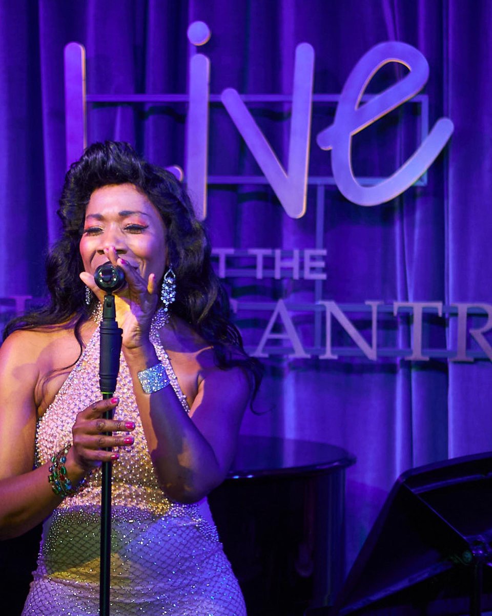 ninaspage's tweet photo. Have a great Bank Hols weekend! Loving the #pics you’ve all been sharing ❤️ What a #nightout #thankyou @nkbillieholiday #ninakristofferson #nktimeless💋🎙️★★★★★ 

New Date #BillieHoliday : 29 Sep 2023

#entertainment #jazz #music #actor #singer #livemusic #share #photos #love https://t.co/oVVAJ0uYMP