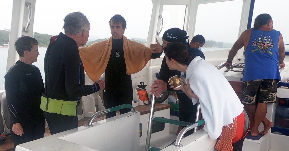 How big was it? #SCUBA #Diving at CoCo View Resort with the Holladay Group.