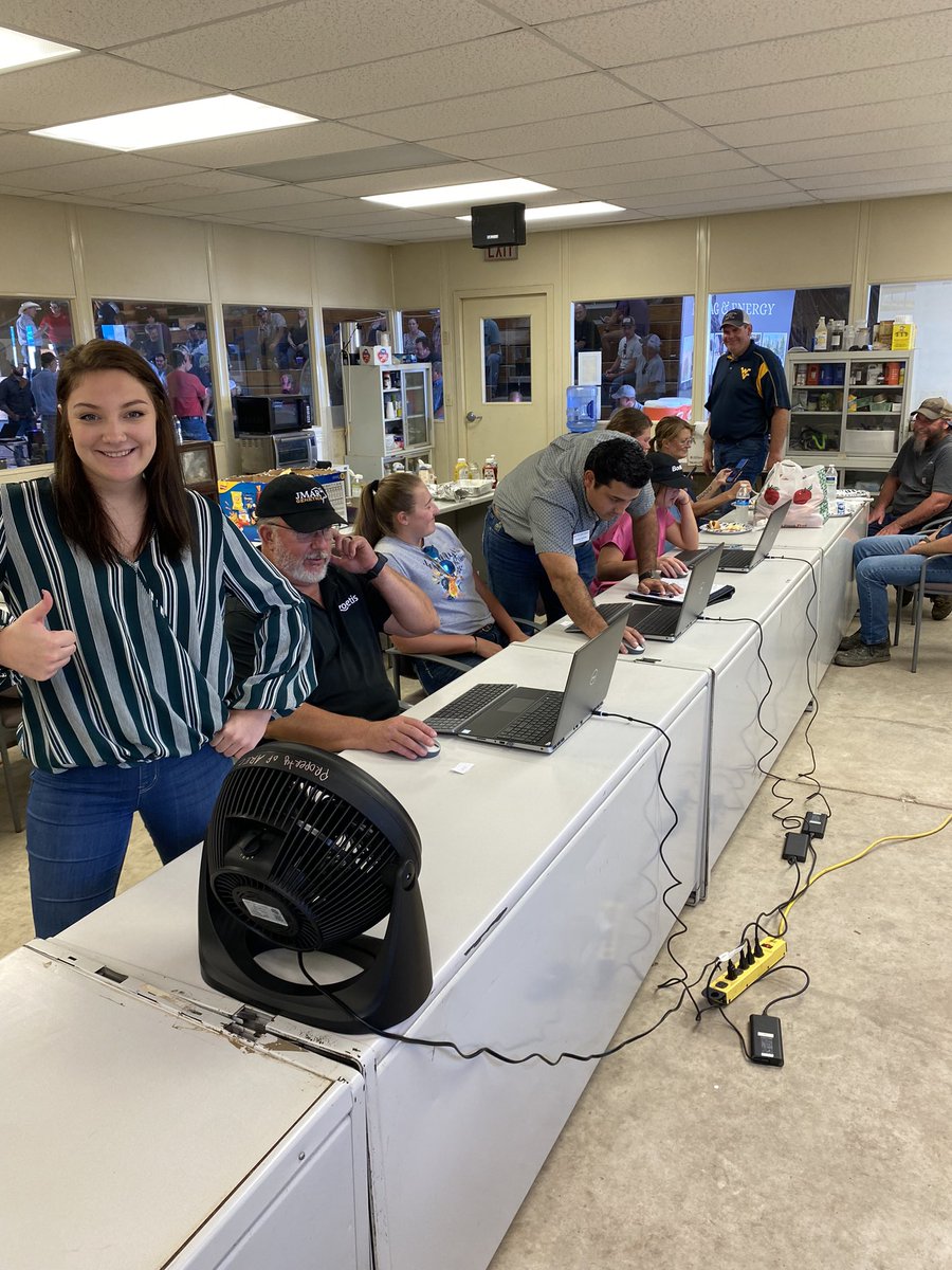 The <a href="/UTIAg/">UT Institute of Agriculture</a> bull buying game roadshow is in West Virginia today.<a href="/FarmMgt/">Tennessee Farm Management</a> is testing how people use information (EPDs, indexes, etc) in bull buying. <a href="/UTAgResearch/">UT AgResearch</a> <a href="/utextension/">UT Extension</a> <a href="/KC4UTIA/">Keith Carver</a>