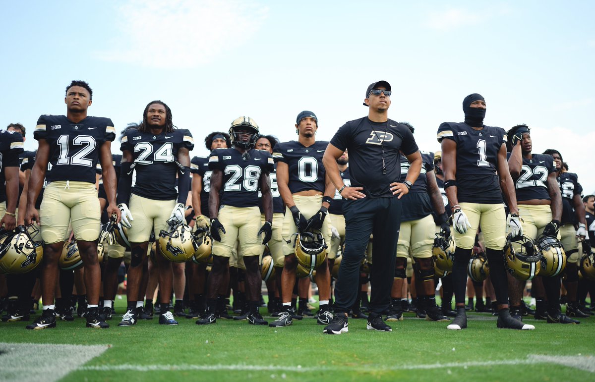 BoilerFootball's tweet photo. Taking root in the upgraded digs

1 more week till football. https://t.co/DuaMc2aWeQ