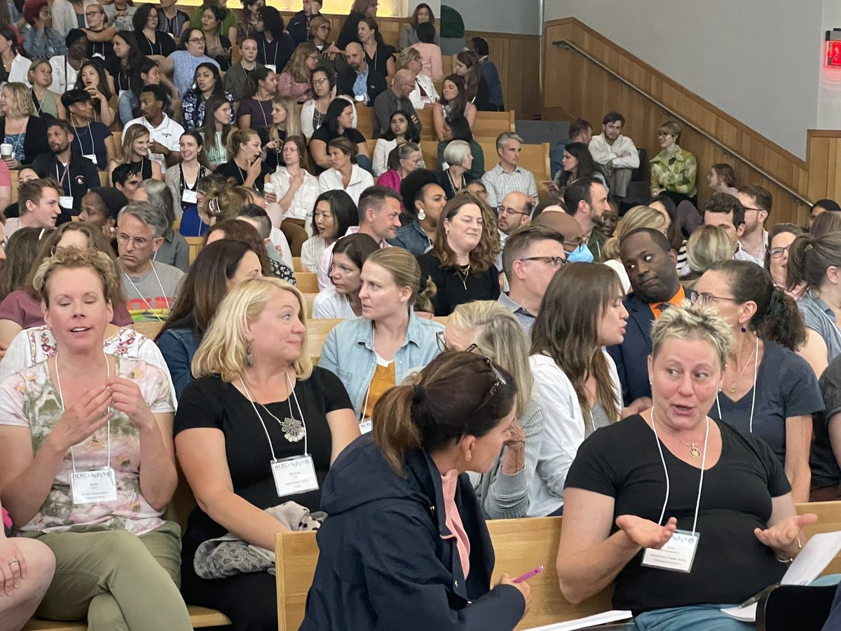 ahillgill's tweet image. What a fantastic way to start off the new year with almost 800 educators and @advischools committed to cultural competency for our students with @rosettalee. Thank you @Ea1785 and all the facilitators and educators that made this event possible. #educatorsforchange#DEIJB