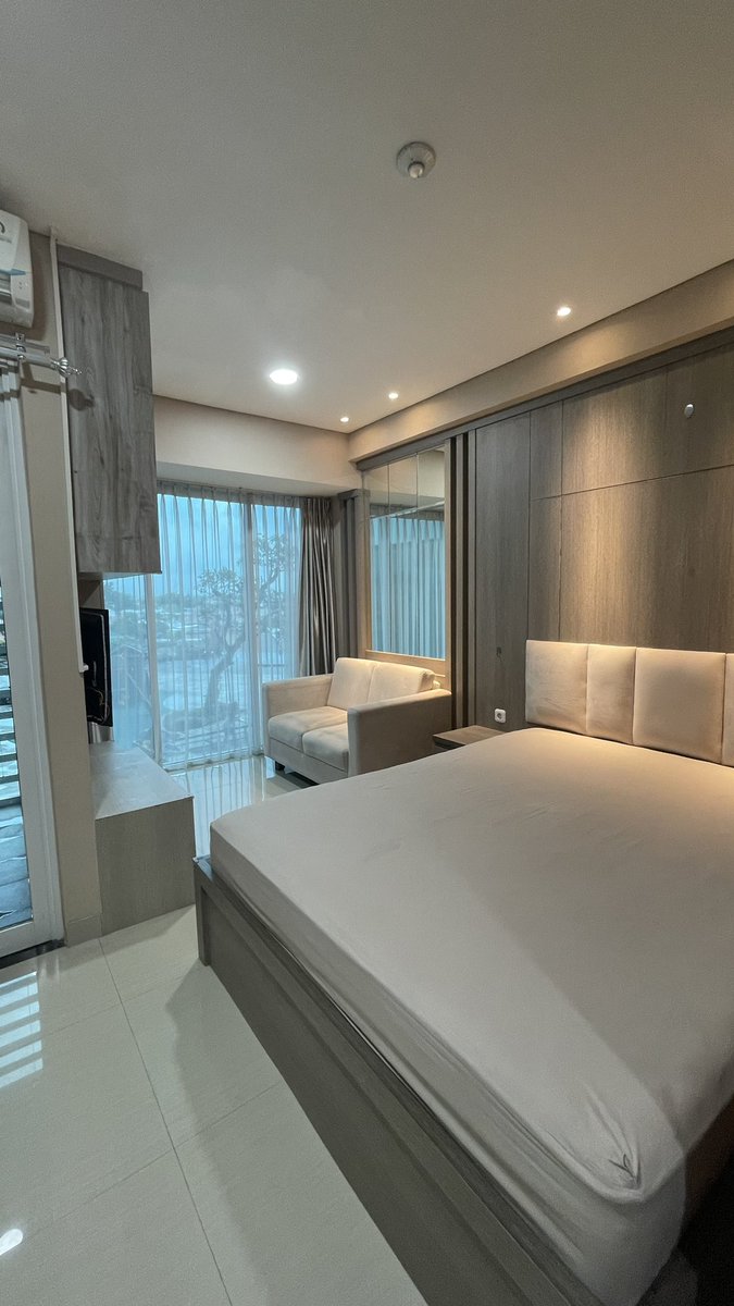 farhanidjamal's tweet photo. #lapakcot (DIJUAL) Apartemen Pribadi |Grand Kamala Lagoon Bekasi | 1 BR, 30sqm | Fully Furnished | lantai 3, nomor cantik |Akses Langsung ke Mall | View kolam renang +⛰️ Salak | Minat hubungi saya di 0878-8883-2692 (Whatsapp only) #jualapartemen #jualapartemenGKL #apartemenbekasi https://t.co/ydOuKOHyzS