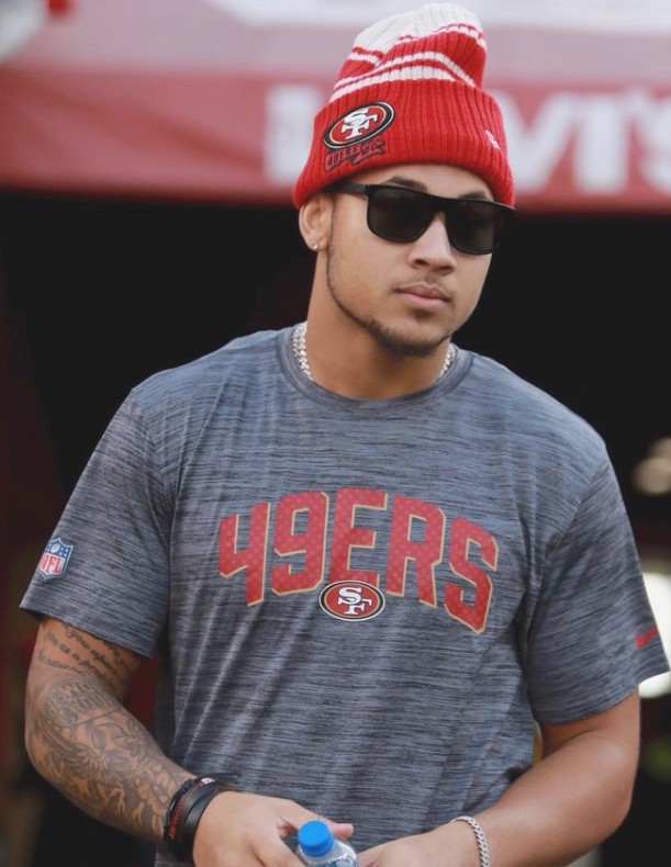 famedface's tweet photo. Trey Lance: Igniting Gridiron Glory as San Francisco 49ers #TreyLance https://t.co/hoC4S46CWQ