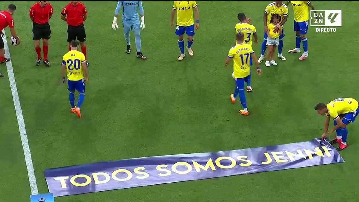 💛 El mensaje de apoyo del Cádiz a Jenni Hermoso. 

'Todos somos Jenni'.

📸 <a href="/DAZN_ES/">DAZN España</a>