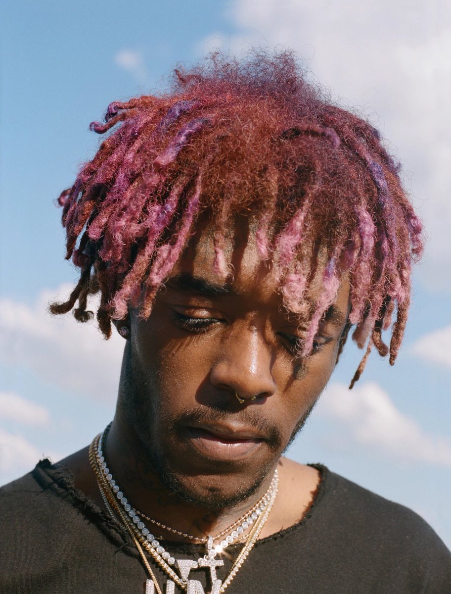uziawge 👽 tweet media